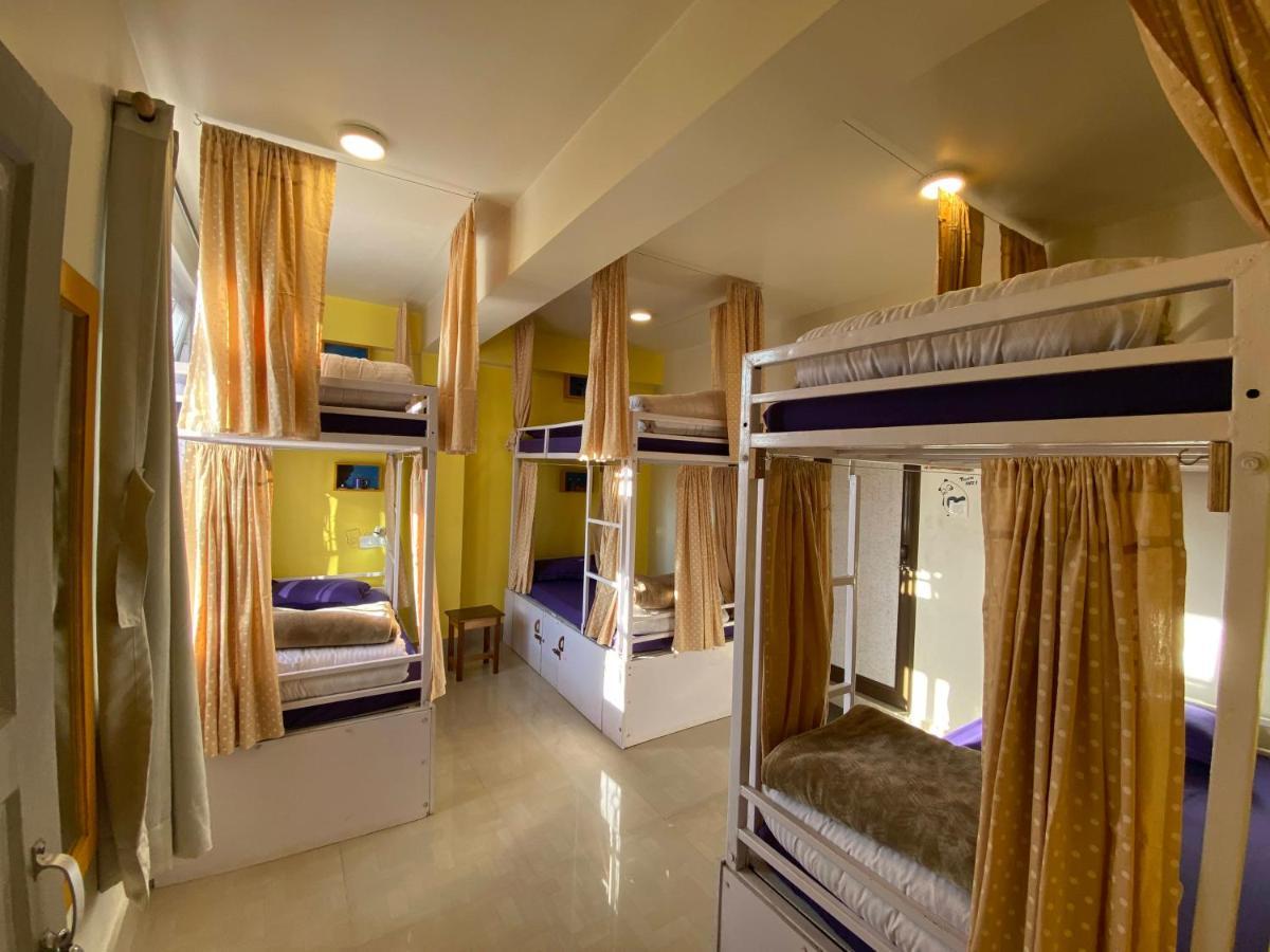 Tag Along Backpackers Hostel Gangtok Exterior foto