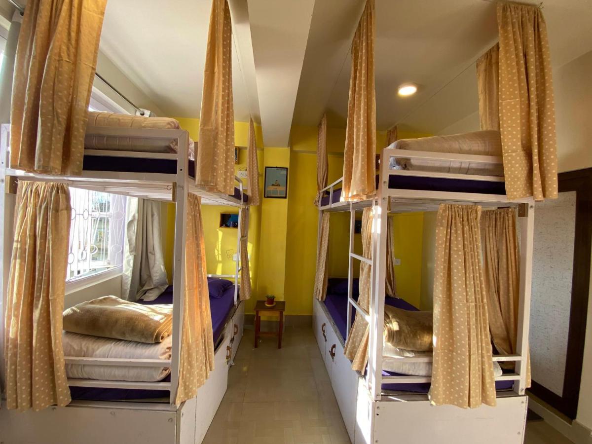 Tag Along Backpackers Hostel Gangtok Exterior foto